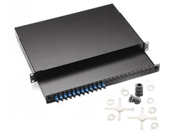 Commscope fiberbox 24xSCD 19" obestyckad 